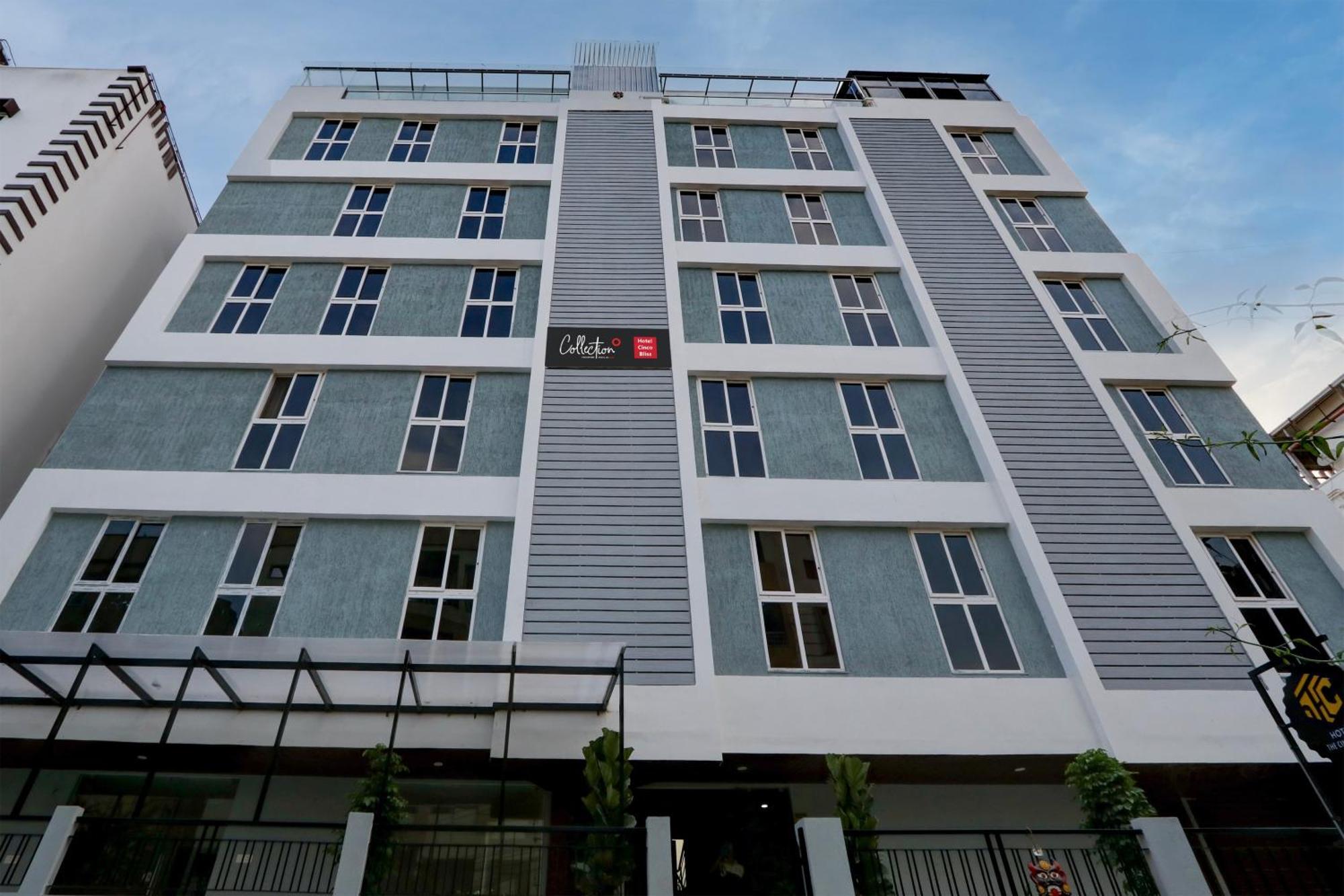 Отель Super Townhouse The Cinco Bliss Near Ikea, Wells Forgo, Kims, Care Hospitals Хайдарабад Экстерьер фото